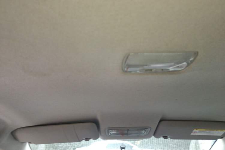 Used Honda Fit 2011 1.3L automatic comfort version
