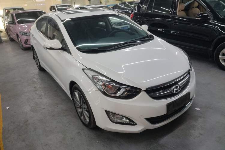 Used Hyundai Elantra (5th Generation / Langdong) 2015 1.6L Automatic Luxury Model Exterior 1