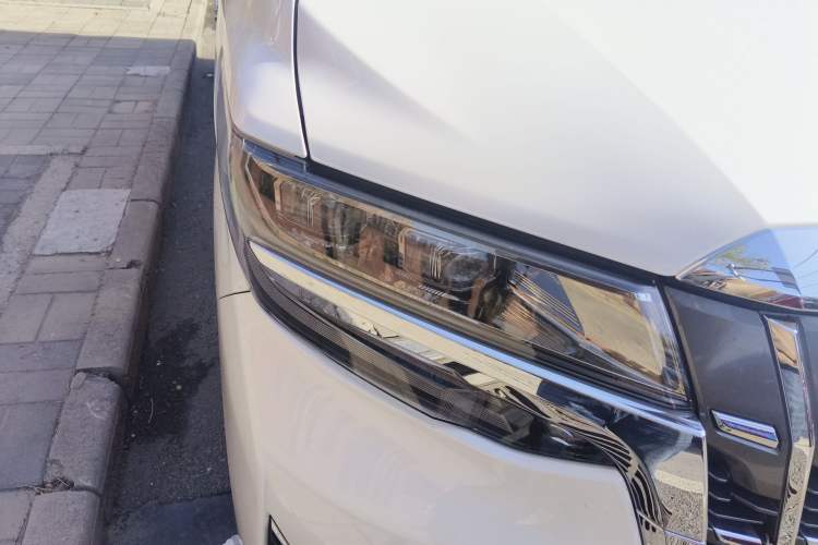 Used Toyota Alphard 2020 Dual-Engine 2.5L Prestige Edition Right Front Headlight