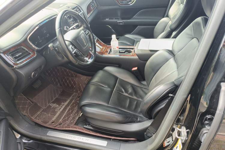 Used Lincoln Continental 2017 2.0T Two-Wheel-Drive Luxury Edition