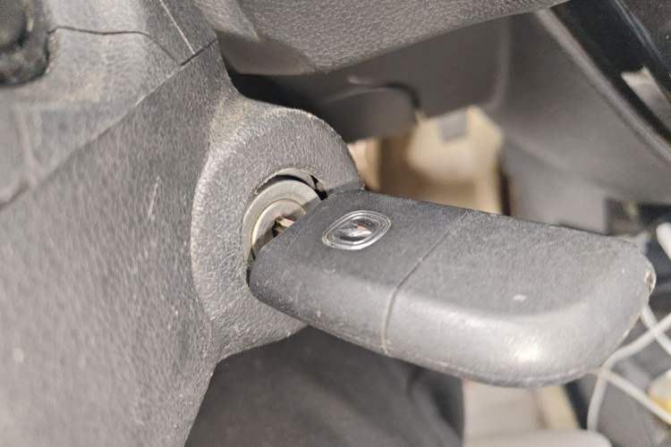 Used CHANGAN OSHAN Olisway 2013 1.4L Manual Jingyue Model Vehicle Key