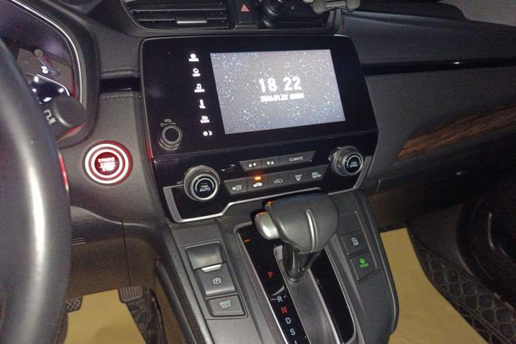 Used Honda CR-V 2017 240TURBO CVT Front-Wheel Drive Fashion Edition