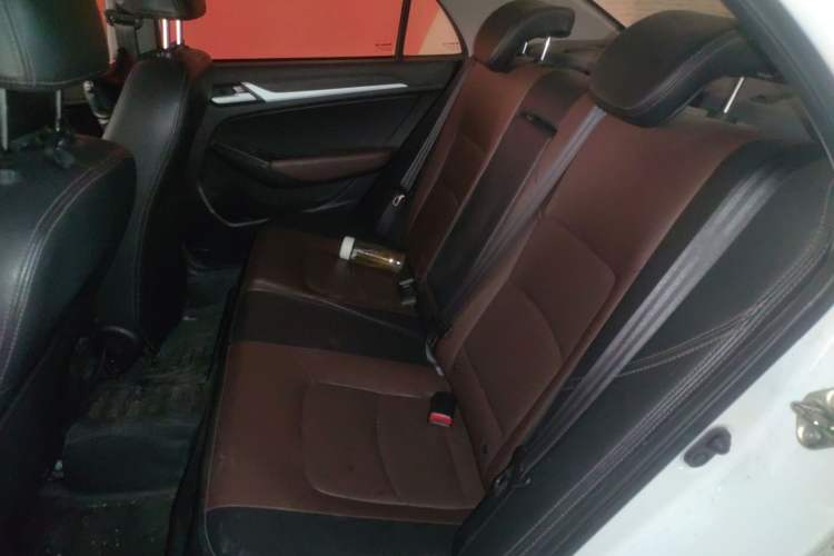 Used Geely Auto Vision 2017 1.5L Automatic Happiness Edition
