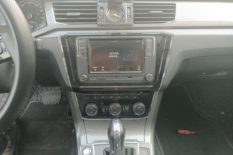 Used Volkswagen Passat 2017 280TSI DSG Luxury Edition
