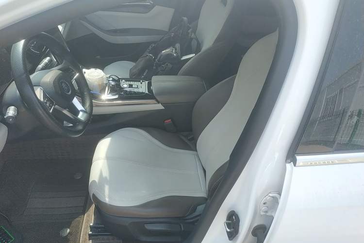 Used BYD Qin PLUS 2024 HONOR Edition DM-i 55KM Leading Model
