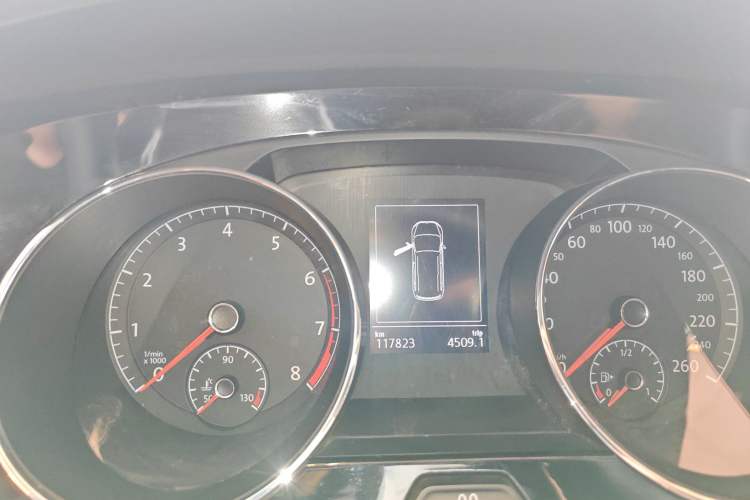 Used Volkswagen Touran 2018 Volkswagen Touran L 280TSI DSG Boundary Edition 7 Seats China V Emission Standard