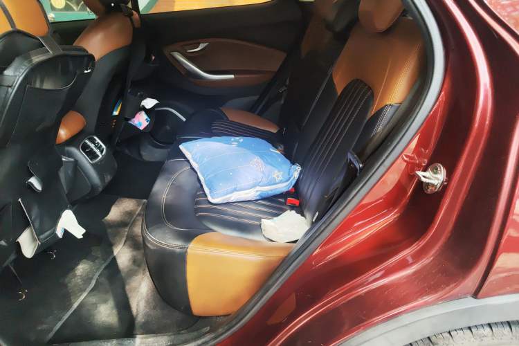 Used Soueast DX7 2015 1.5T Automatic Luxury Model
