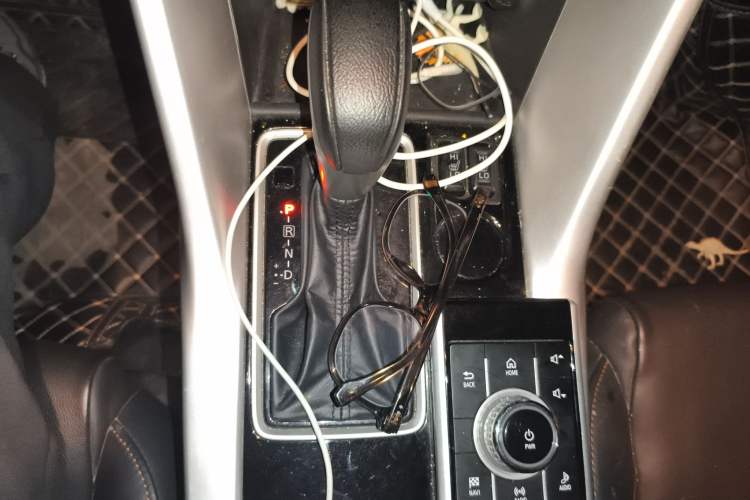 Used Mitsubishi Eclipse Cross 2019 1.5T CVT Two-Wheel Drive Dream Edition China VI Standard
