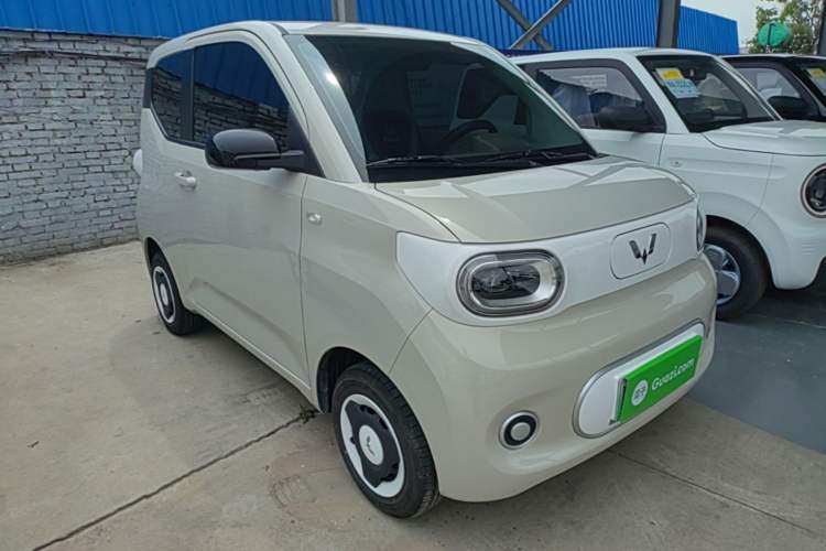 Used Wuling Hongguang MINIEV 2024 3rd Generation 215km Youth Edition
