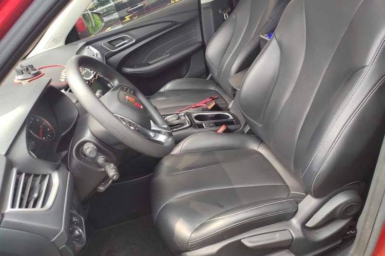 Used Roewe i5 2019 1.5L Automatic 4G Connected Langhao Edition