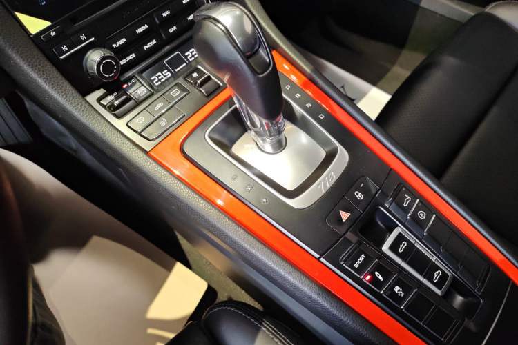 Used Porsche 718 2018 Boxster 2.0T