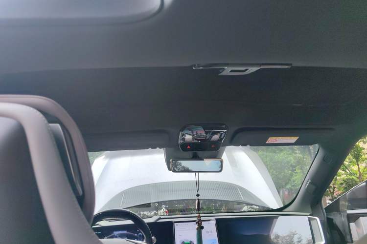 Used HiPhi Y 2023 560 km Pioneer Edition Headliner