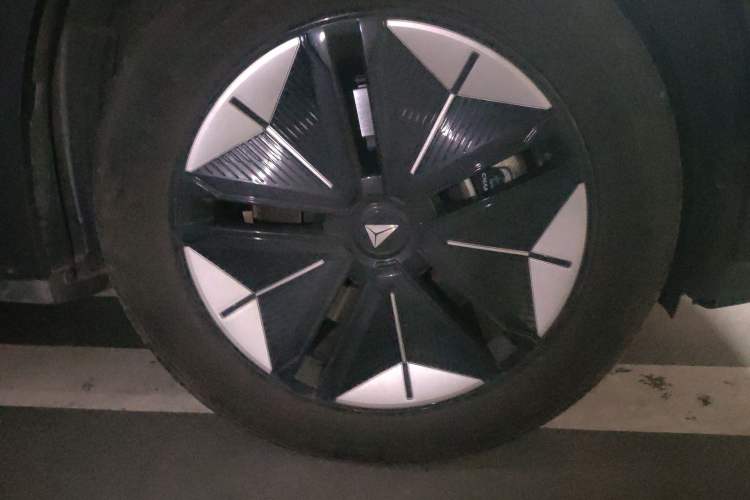 Used Deepal S07 2023 121Max Range-Extended Version
