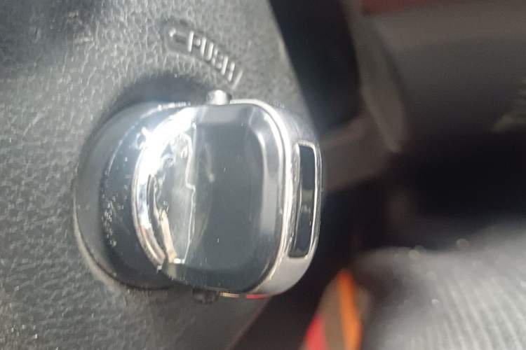 Used Haval H6 2013 Upgraded Model 1.5T Manual Two-Wheel Drive Prestige Version
