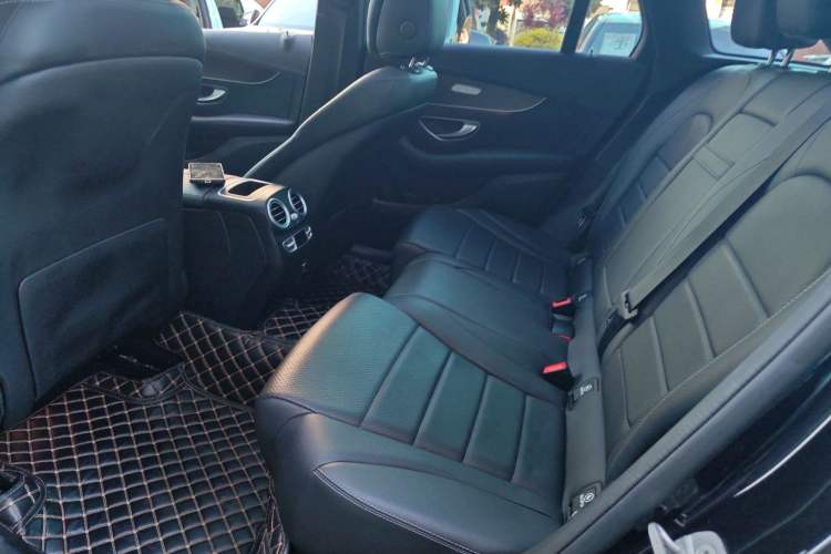 Used Mercedes-Benz GLC 2020 Facelifted GLC 260 L 4MATIC Dynamic Edition
