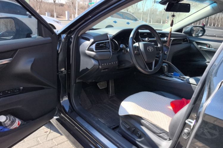 Used Toyota Camry 2019 Revised Version 2.0G Luxury Edition Driver Seat