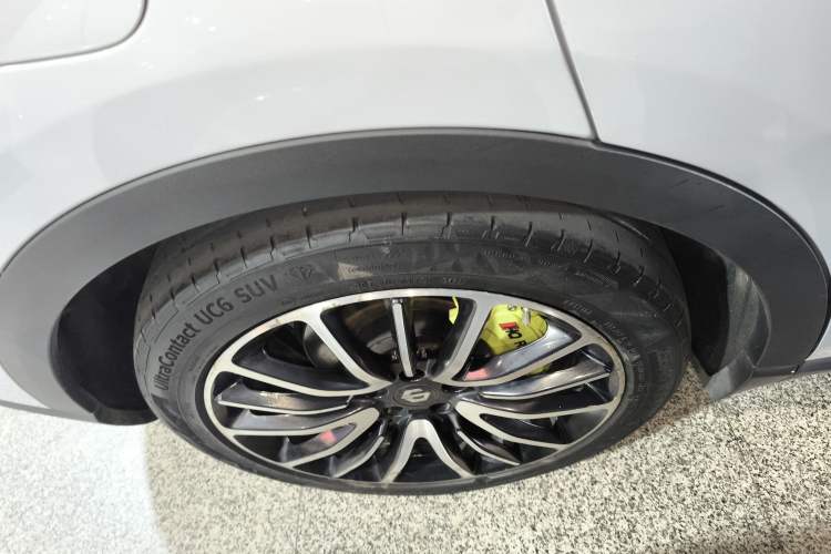 Used Leapmotor C11 2021 Deluxe Edition Right Rear Wheel Hub