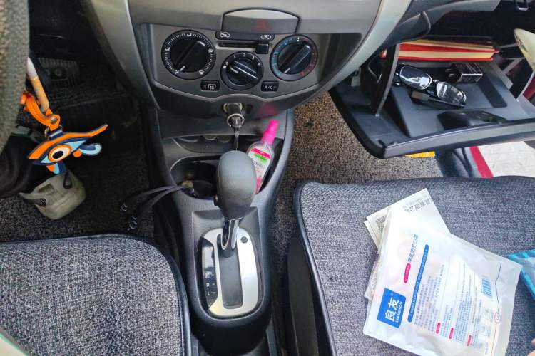 Used Nissan Livina 2013 Jinrui 1.6XL CVT Comfort Edition
