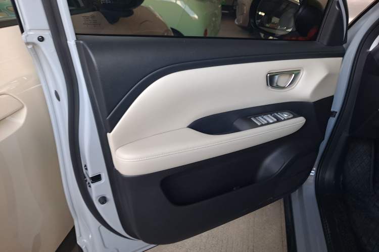 Used Wuling Bingo PLUS 2024 401 km Range 5-Seater Version