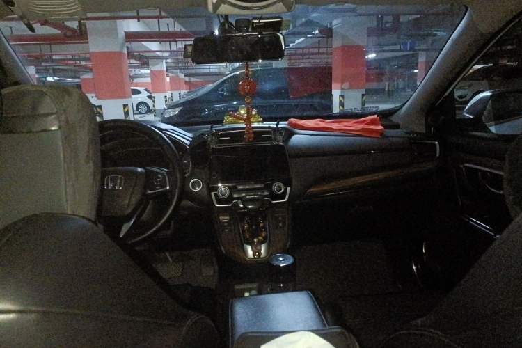 Used Honda CR-V 2017 240TURBO CVT Front-Wheel Drive Fashion Edition