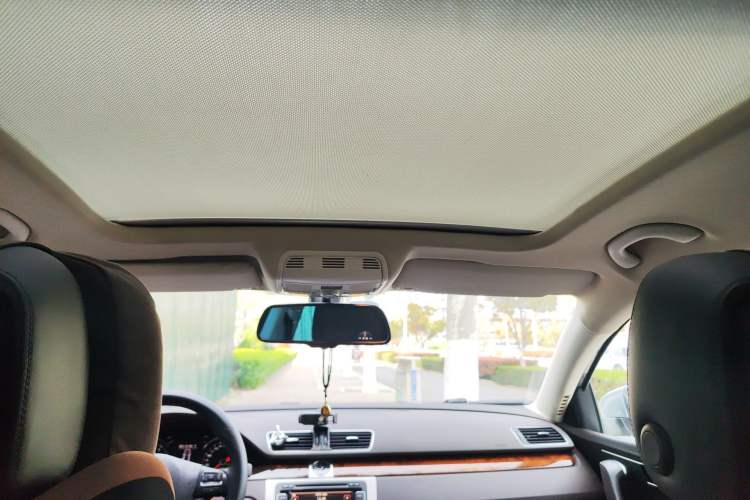 Used Volkswagen Magotan 2012 Travel Edition 2.0 TSI Luxury Version
