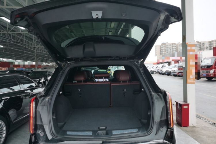 Used Cadillac XT5 2025 2.0T Platinum Edition