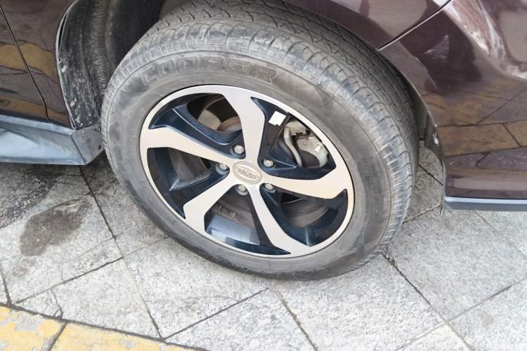 Used BYD S7 2015 2.0T Automatic Prestige Model