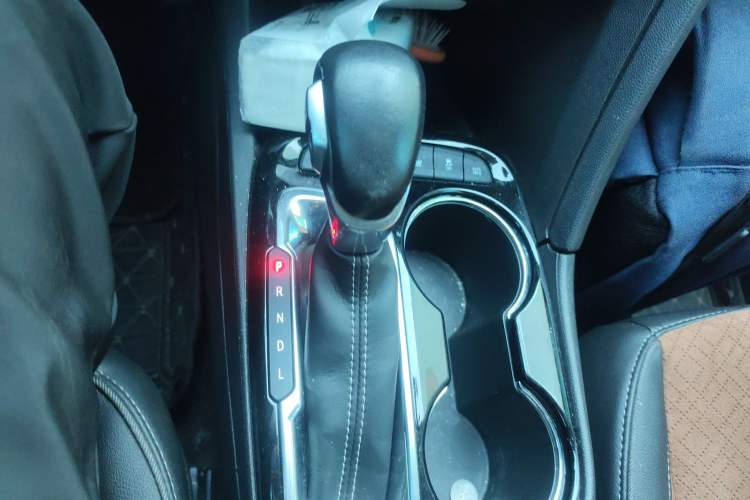 Used Buick Encore GX 2022 332T CVT Two-Wheel Drive Luxury Version
