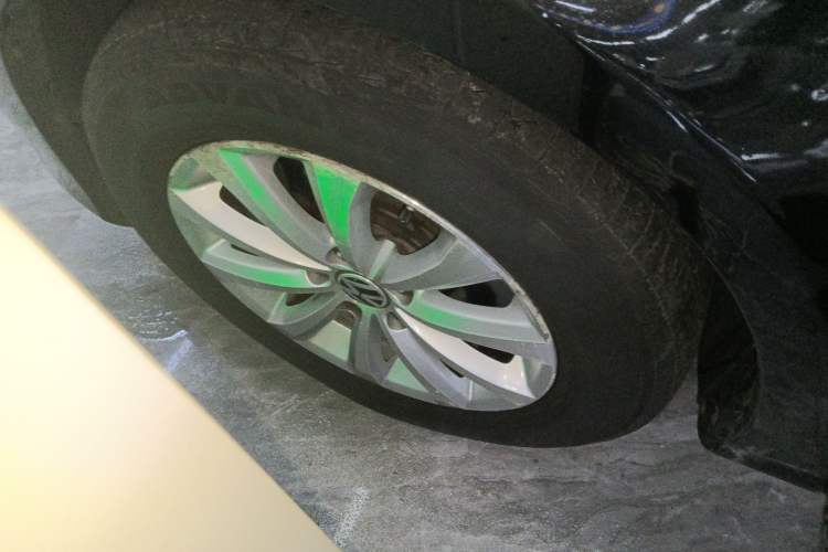 Used Volkswagen Magotan 2016 1.8TSI Smart Enjoyment Leading Model Exterior 4