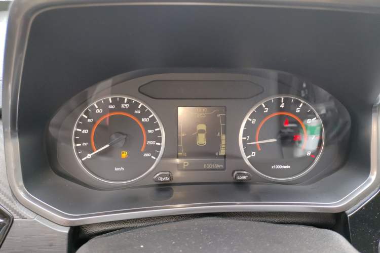 Used Chery Tiggo 3X 2021 PLUS 1.5L CVT Thrilling Red Date Edition