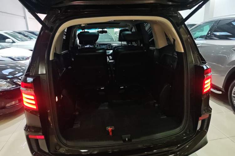 Used Honda Elysion 2016 2.4L Luxury Edition Trunk