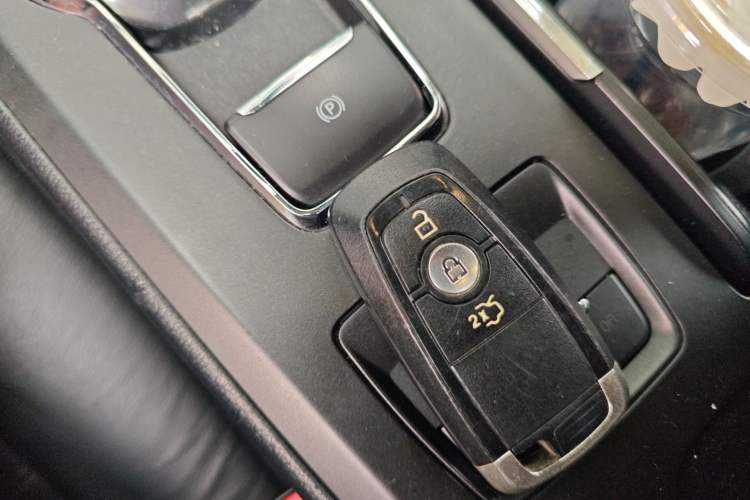 Used Ford Mondeo 2017 EcoBoost 200 Stylish Model