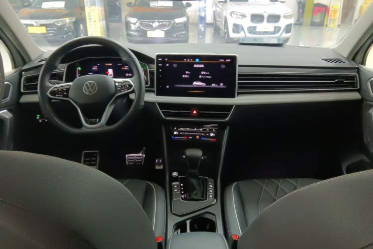 Used Volkswagen Tiguan L 2023 330TSI Automatic Two-Wheel Drive R-Line Enjoyment Edition