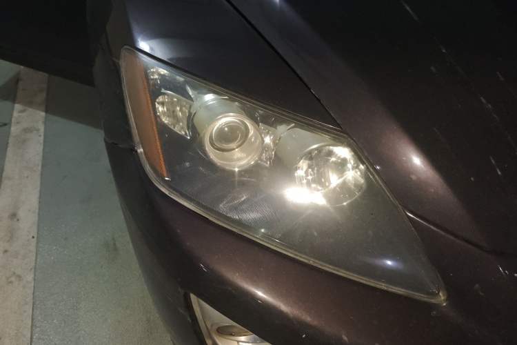 Used Mazda CX-7 2014 2.5L 2WD Fashion Edition Right Front Headlight