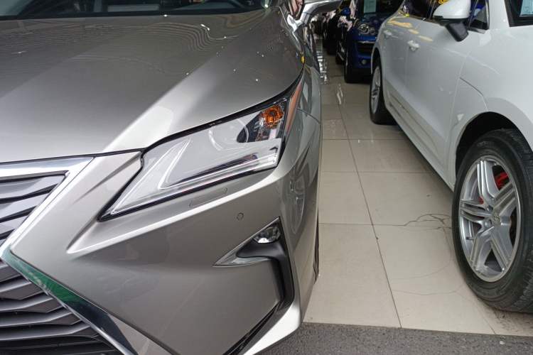 Used Lexus RX 2016 300 Two-Wheel Drive Comfort Edition China VI Standard