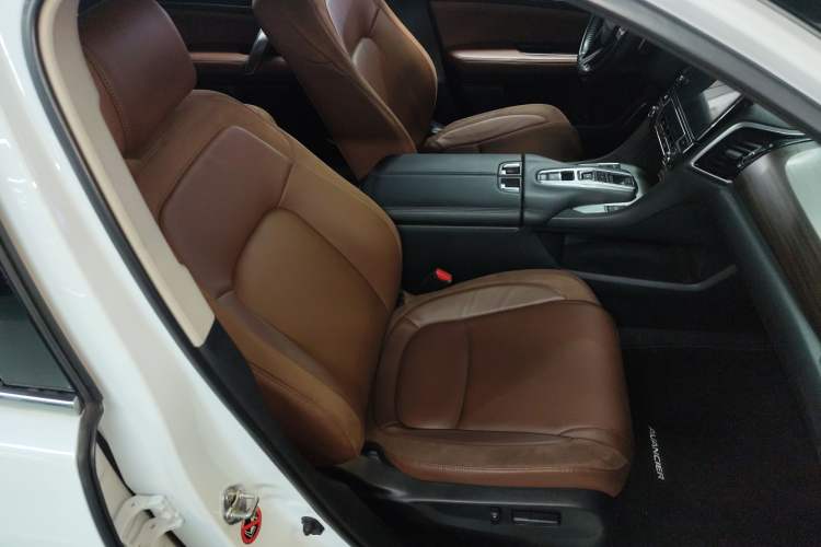 Used Honda Avancier 2017 370TURBO 2WD Luxury Edition Right Front Seat