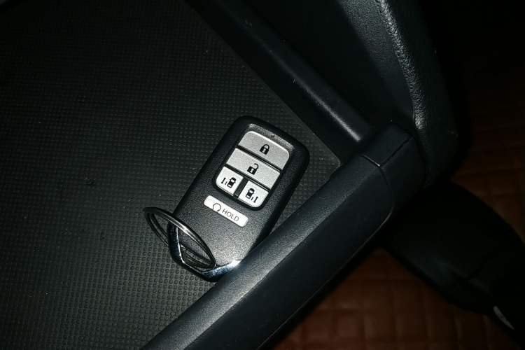 Used Honda Elysion 2019 2.0L Hybrid Supreme Edition