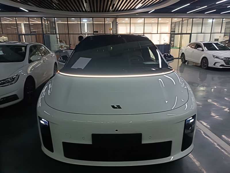 Used Li Auto i6 2025 Model Two-Wheel-Drive Standard Type — 2