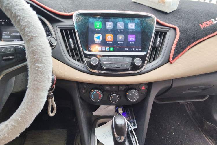 Used Chevrolet Monza 2022 320 Automatic Enjoyment Sunroof Version Audio And AC Panel