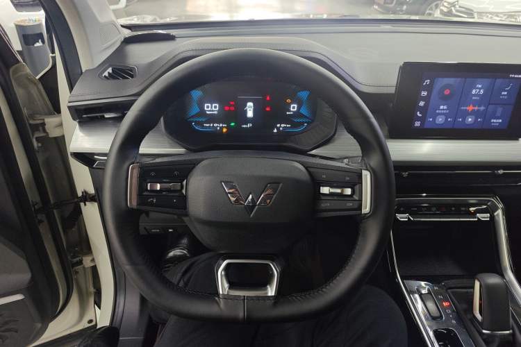 Used Wuling Asta 2022 2.0L DHT Electric Power Version