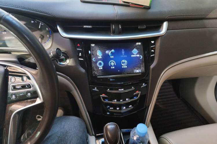 Used Cadillac XTS 2014 28T Comfort Version
