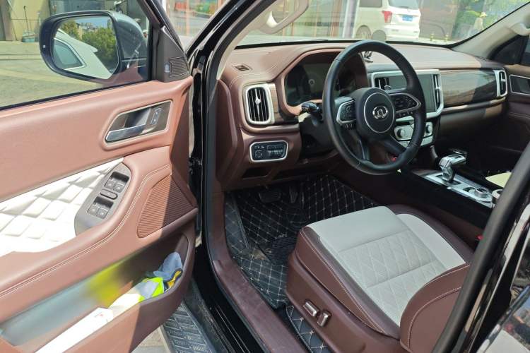 Used Great Wall Poer 2021 2.0T Global Version Automatic Gasoline 4x4 Prestige Standard Box with Trailer Capability GW4C20B