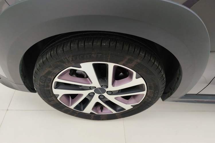 Used Lynk & Co 02 2020 1.5T DCT Two-Wheel Drive Zhaopu Version Exterior 7