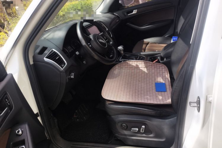 Used Audi Q5 2017 Plus 40 TFSI Ambition Model