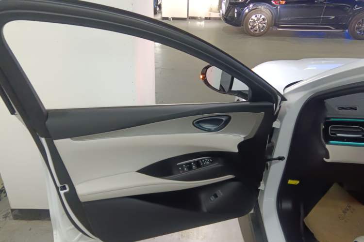 Used BYD Seal 06 New Energy 2024 DM-i 120KM Flagship Model