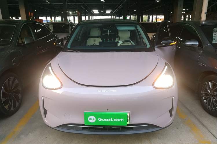 Used Geely Galaxy Geome 2025 UP 410km Exploration+ Edition
