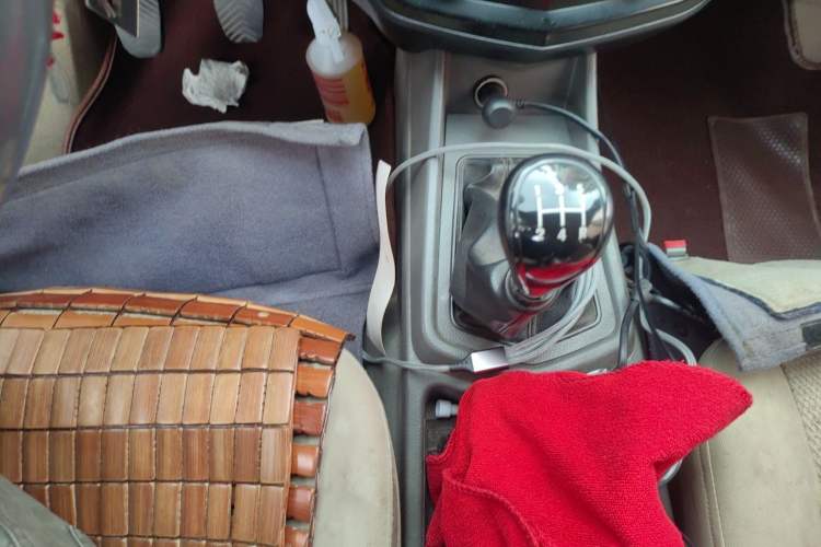 Used Wuling Zhengcheng 2015 1.8L Comfort Model LJ479QE2
