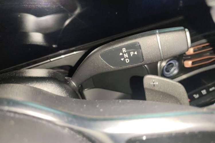 Used Mercedes-Benz EQC 2021 EQC 400 4MATIC Gear Lever
