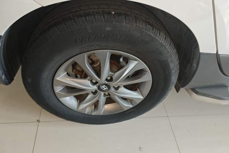 Used Hyundai ix35 2015 2.0L Automatic 2WD Comfort Edition China IV Standard
