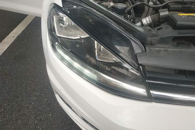 Used Volkswagen Golf 2020 Zhiai Edition 200TSI DSG Comfortable & Ambitious Version
